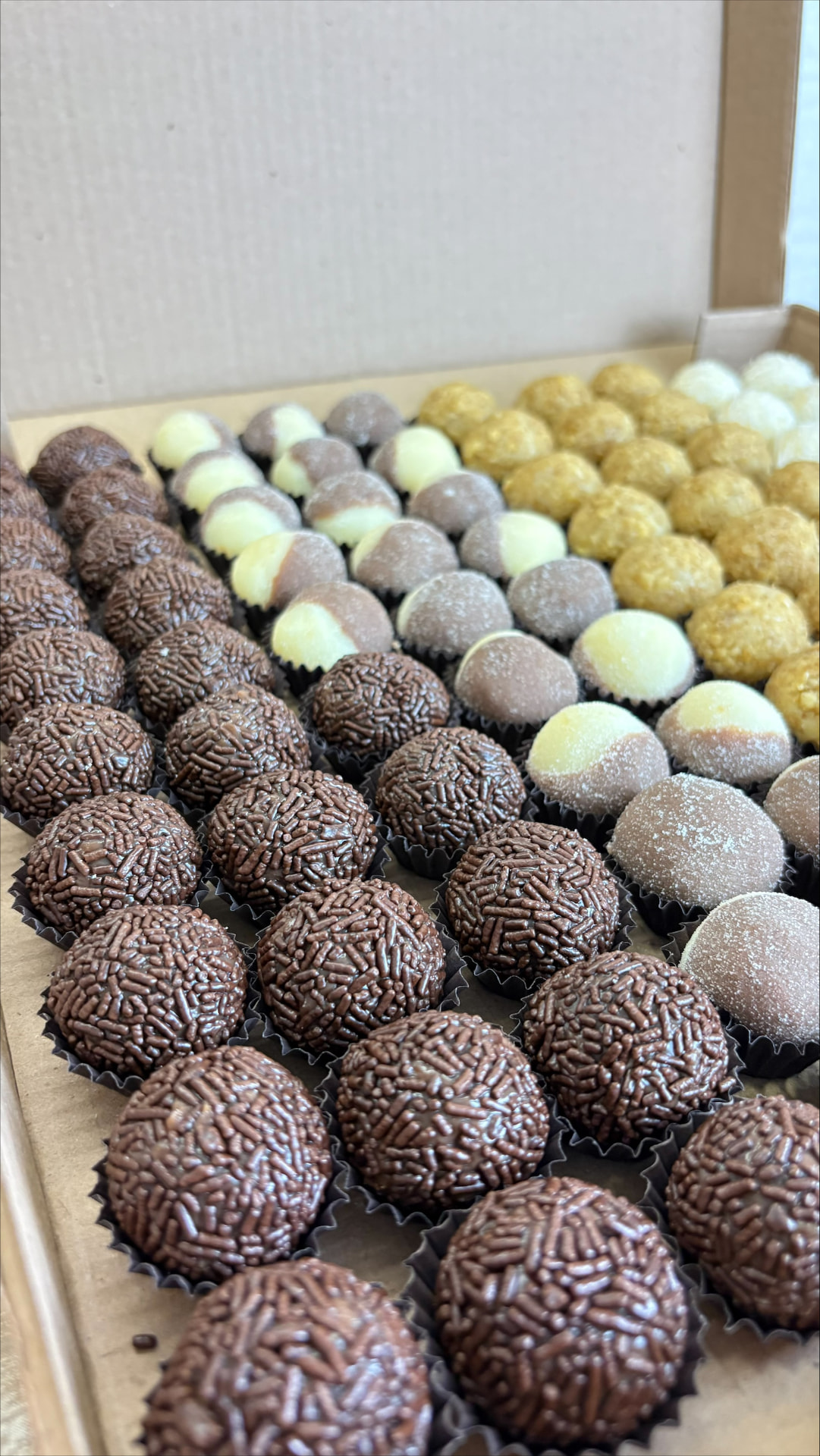 Doces gourmet variados
